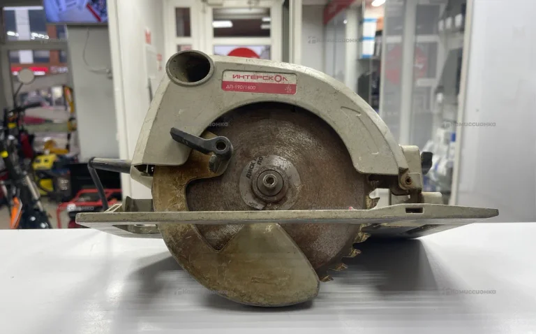 Дисковая пила Интерскол ДП-1600