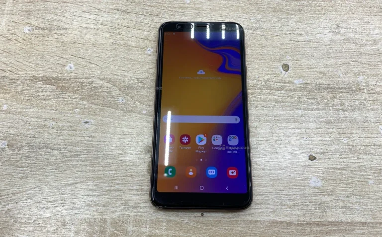 Samsung Galaxy J4+ 3/32 ГБ