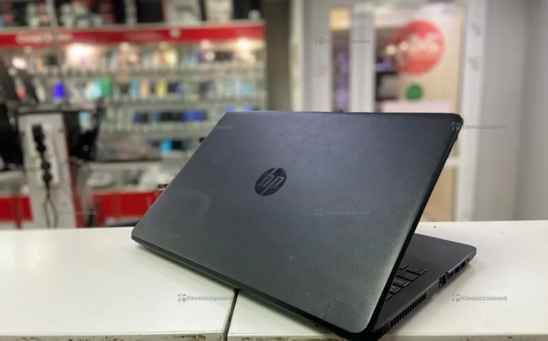 Ноутбук HP AMD A10-9620P