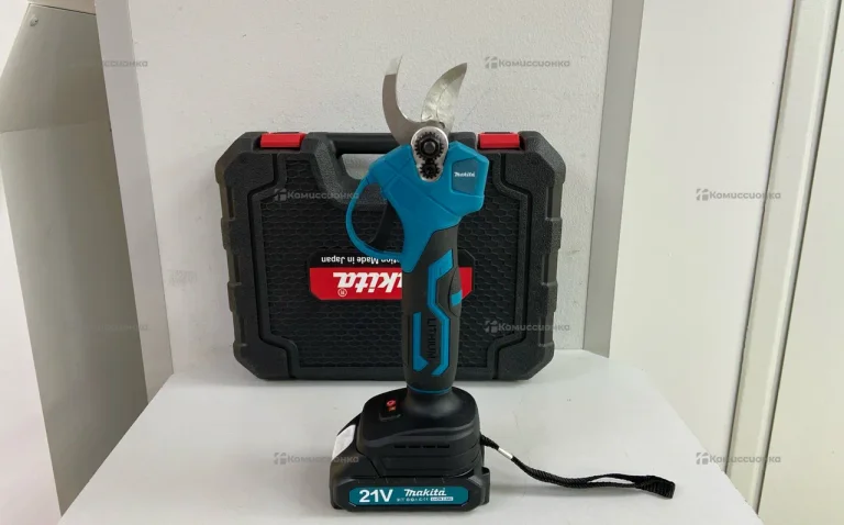 Секатор Makita реплика