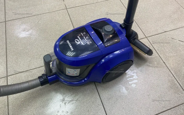 Пылесос  Samsung sc4520