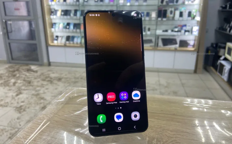 Samsung Galaxy S22 8/128 ГБ