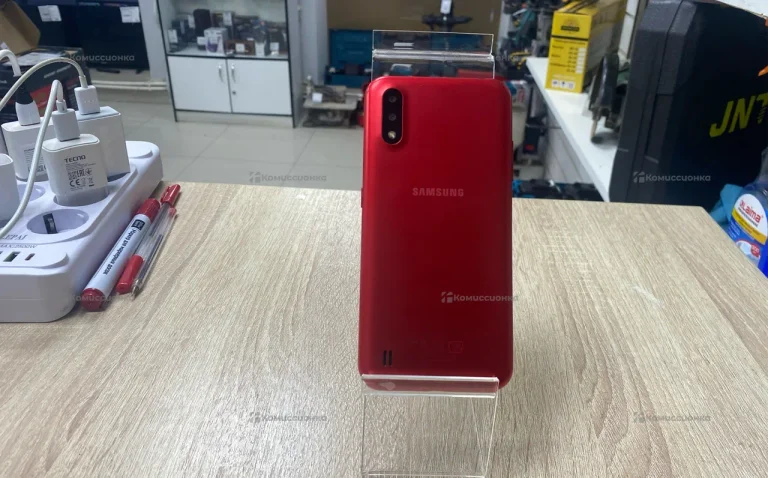 Samsung Galaxy A01 2/16 ГБ