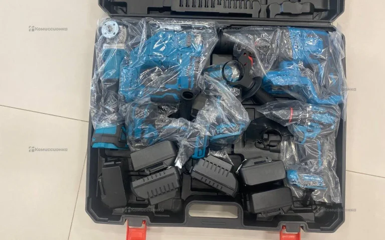 Набор 6в1 Makita 4АКБ