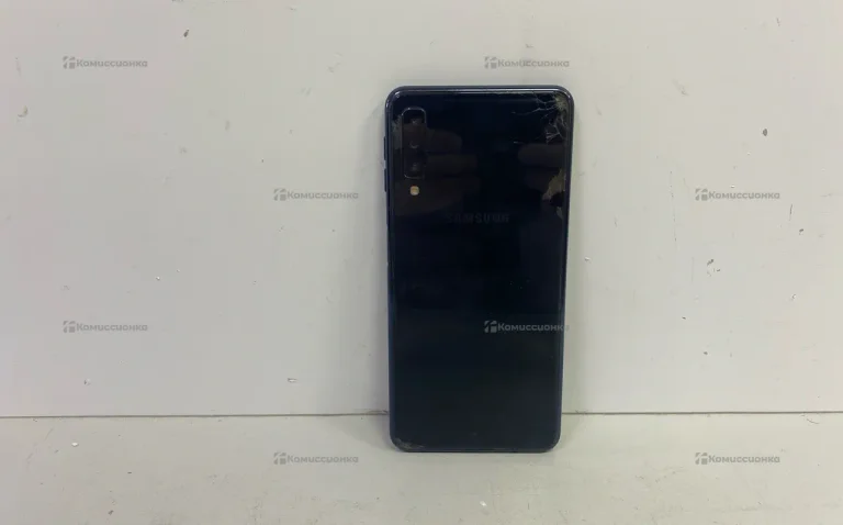 Samsung Galaxy A7 (2018) 4/64 ГБ