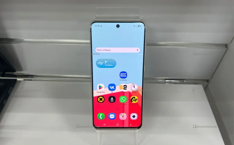 Samsung Galaxy S21 FE 6/128 ГБ