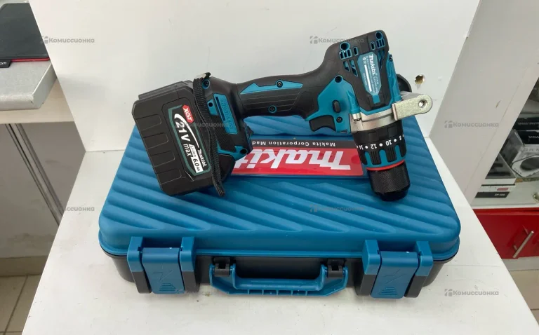 Шуруповерт бесщеточный Makita лед rep