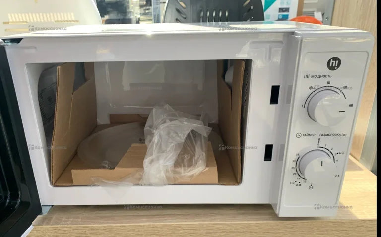 Микроволновая печь Hi M020W05