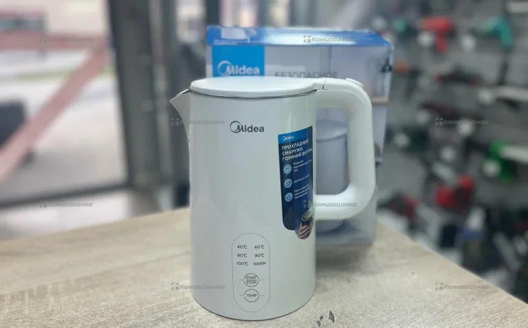 Чайник Midea MK-8017