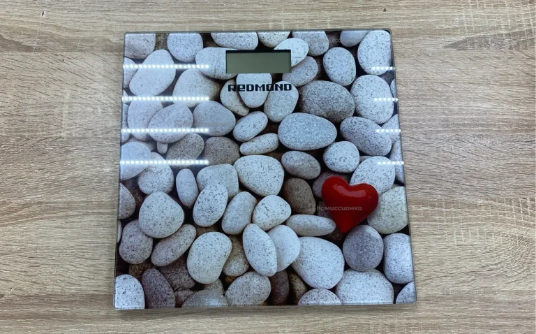 Весы Redmond RS-751