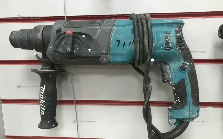 Перфоратор MAKITA