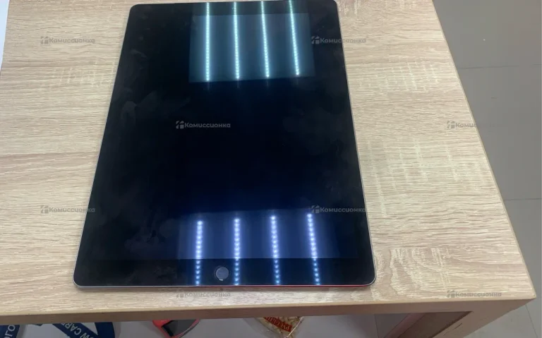 Планшет Apple iPad Pro 12.9 2017 256