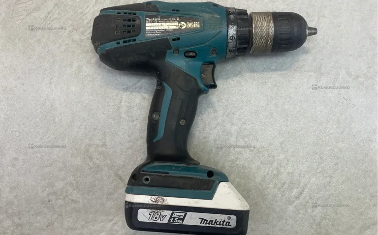Шуруповёрт Makita DF457D