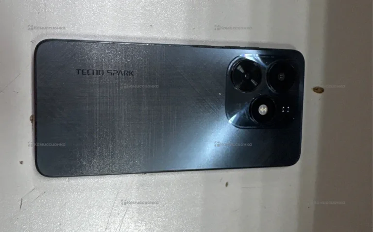 Tecno Spark 20C 4/256 ГБ