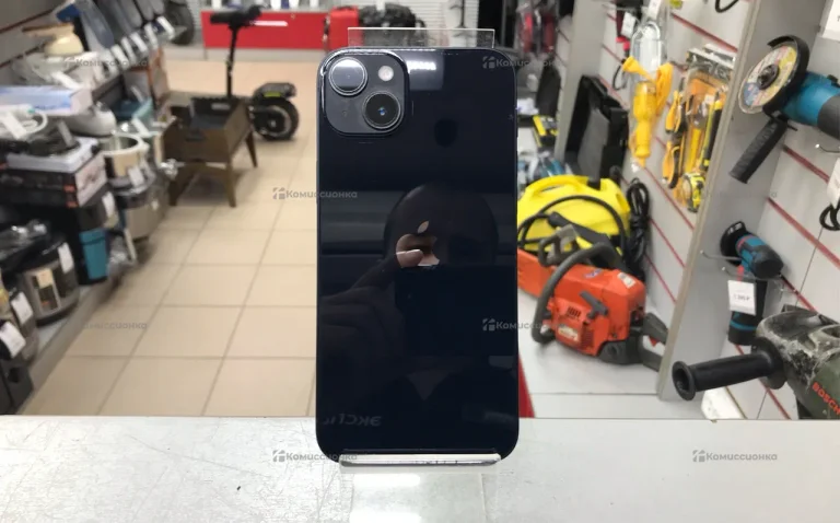 Apple iPhone 14 Plus 6/128 ГБ