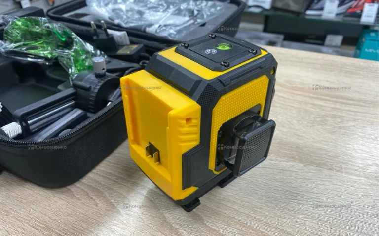 Лазерный уровень DLV-360-3c