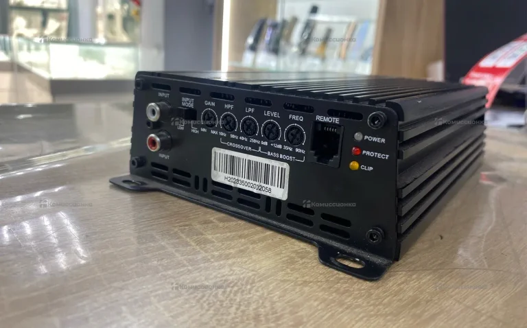 Усилитель  Deaf Bounce Atom 1600.1