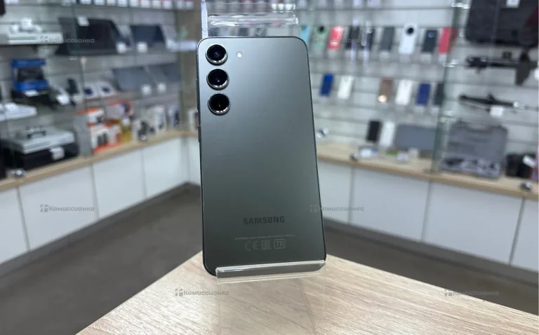 Samsung Galaxy S23 8/128 ГБ