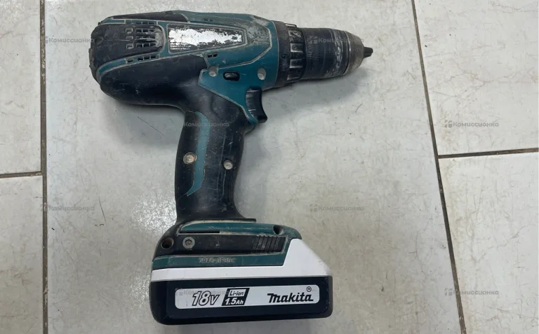 дрель шуруповерт  Makita DF457D