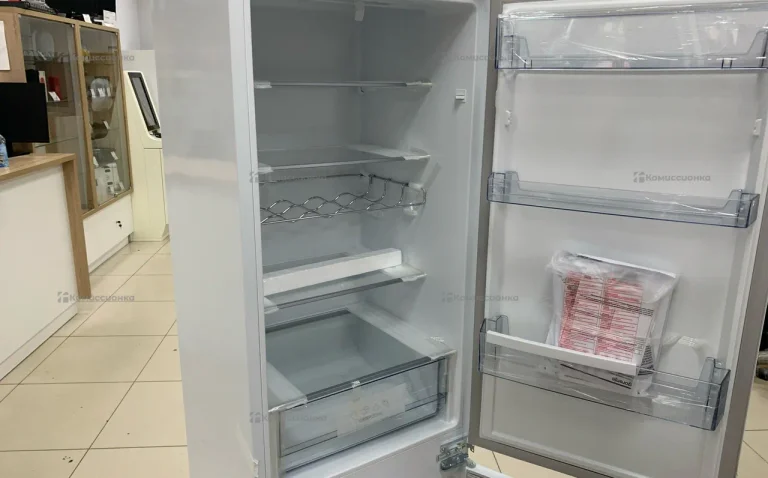 Холодильник Gorenje NRKI4182P1