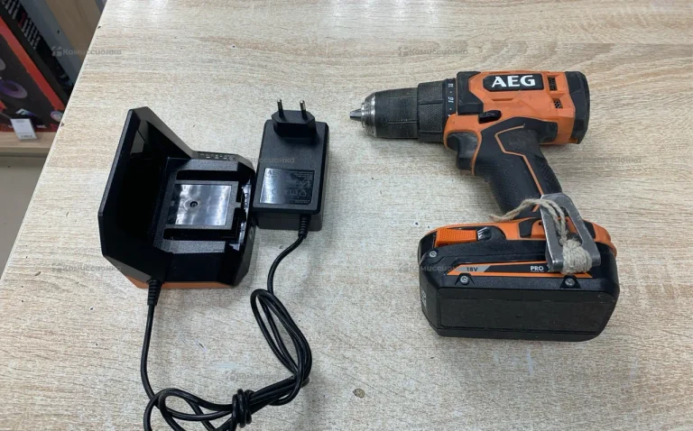 Дрель-шуруповерт AEG BS18G4