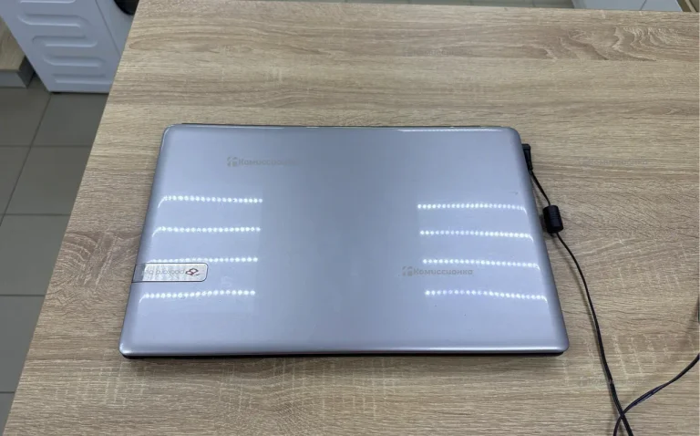 Ноутбук  packard bell
