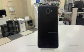 Samsung Galaxy J8 3/32 ГБ