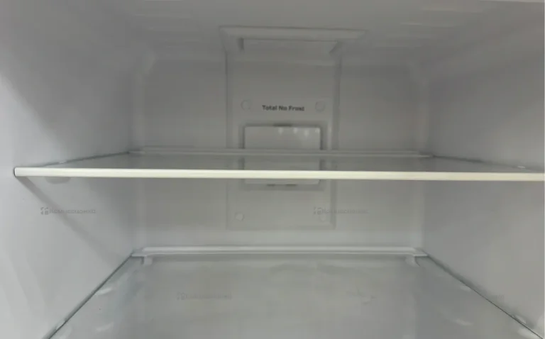Холодильник indesit ITR 4180E