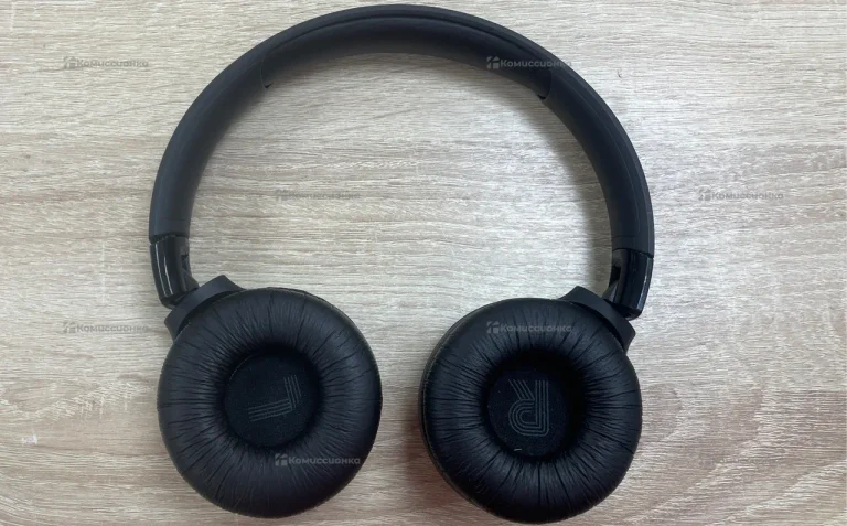 Беспроводные наушники JBL Tune 520