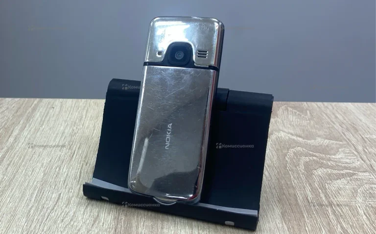 Nokia 6700c-1
