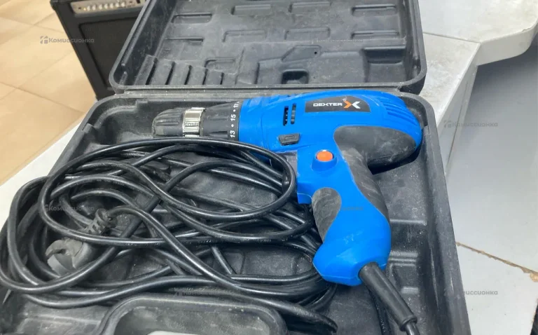 Дрель шуруповёрт dexter 300sd2
