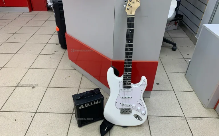 Гитара + комбо усилитель