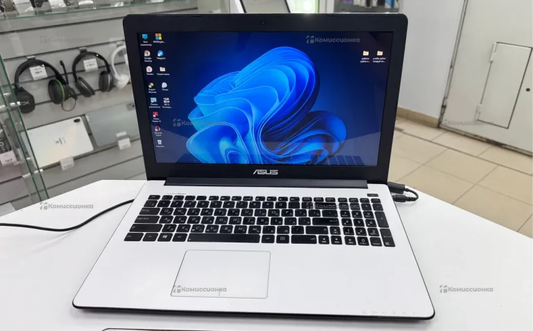 Ноутбук  Asus X502C