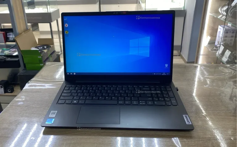 Ноутбук  Ноутбук Lenovo V15 G3 IAP
