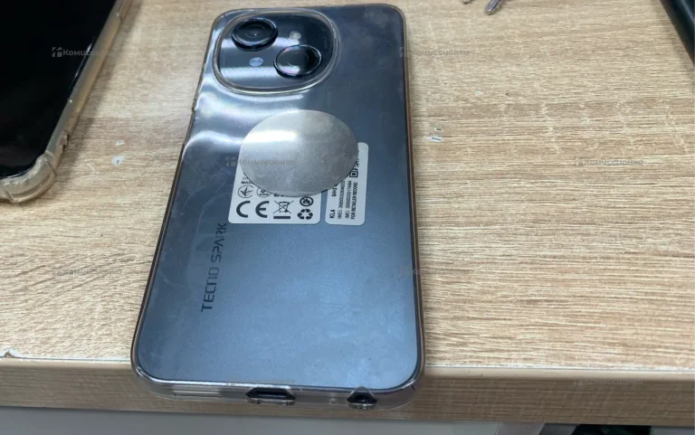 Tecno SPARK Go 1 3/64