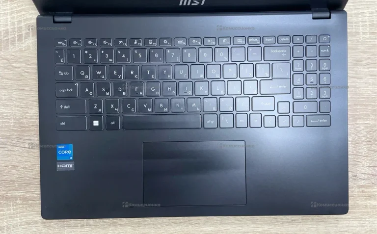Ноутбук MSI Intel core i3