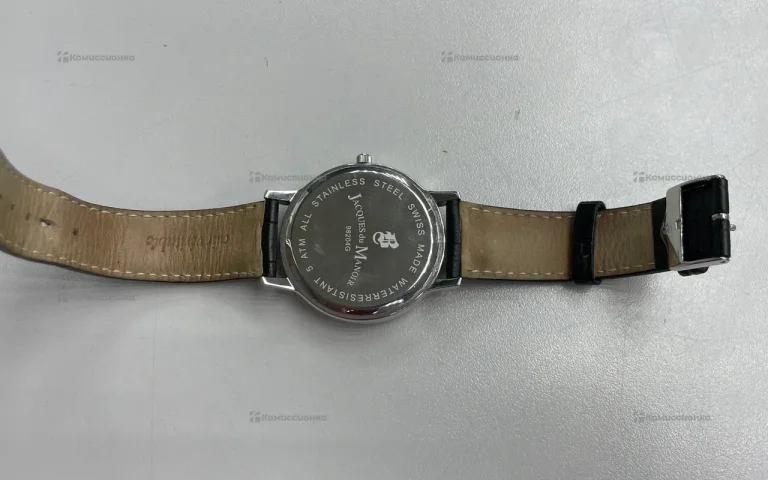 Часы  jacques du manoir 98204g