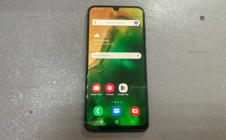 Samsung Galaxy A30