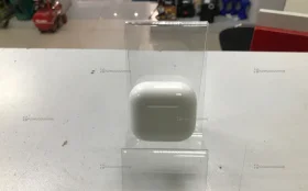 Наушники AirPods 4 с шумодавом