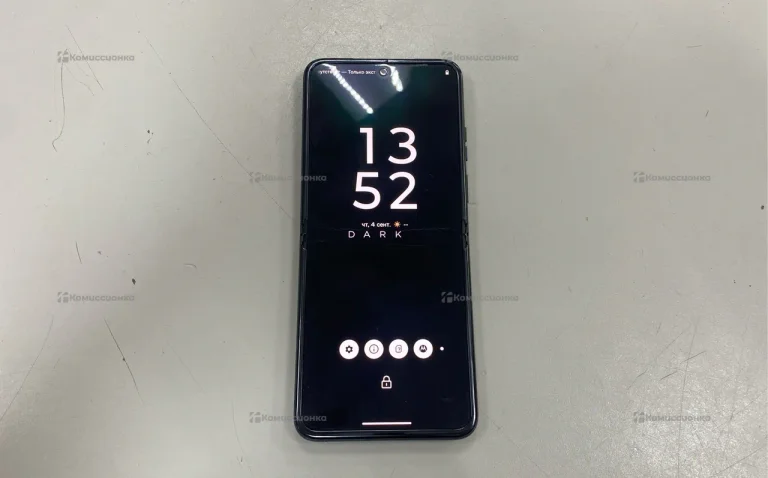 Motorola Razr 40 8/256gb