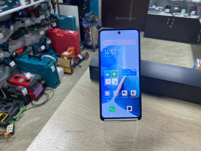 Infinix hot 30 4/128ГБ