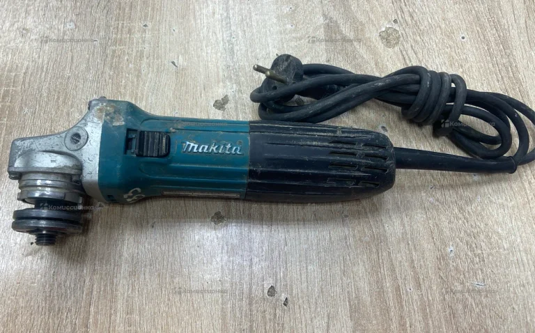УШМ Makita 125mm GA5030R