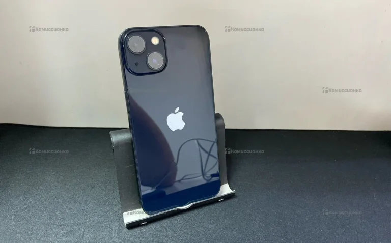 Apple iPhone 13 4/128 ГБ