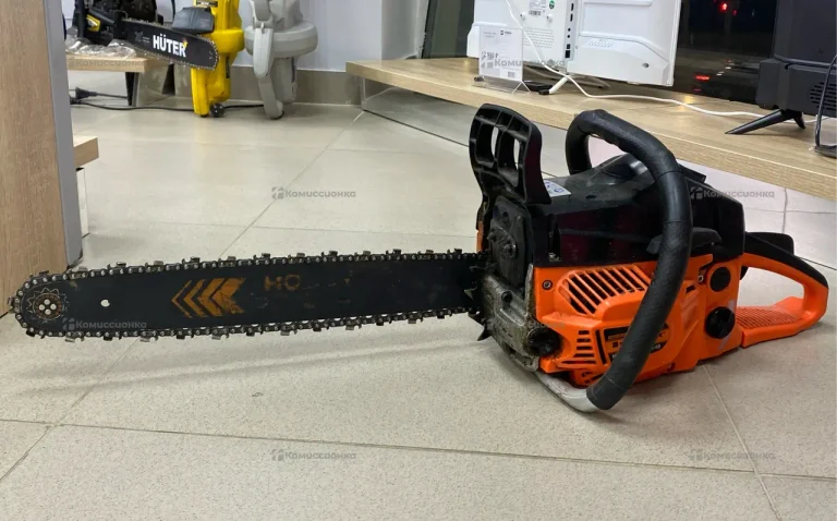 Цепная бензиновая пила Carver HSG 152-18
