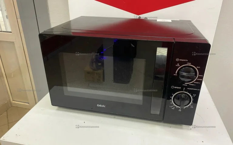 Микроволновая печь  BBK