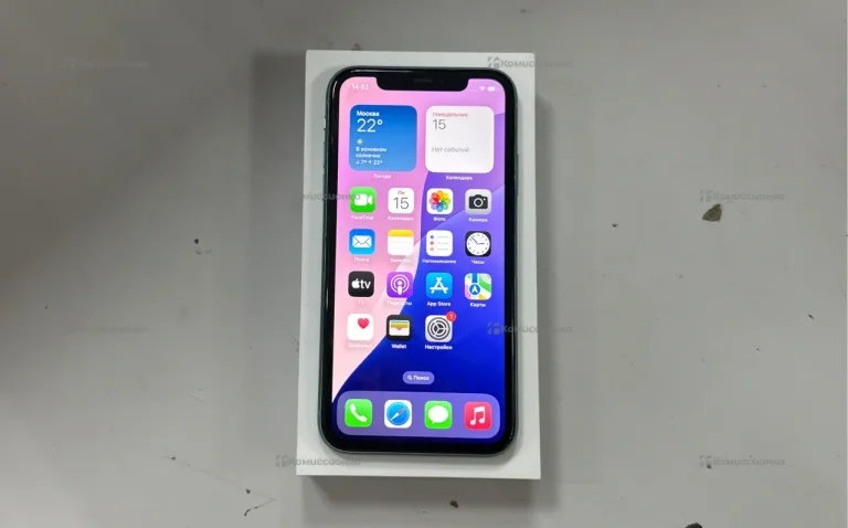 Apple iPhone 11 4/64 ГБ