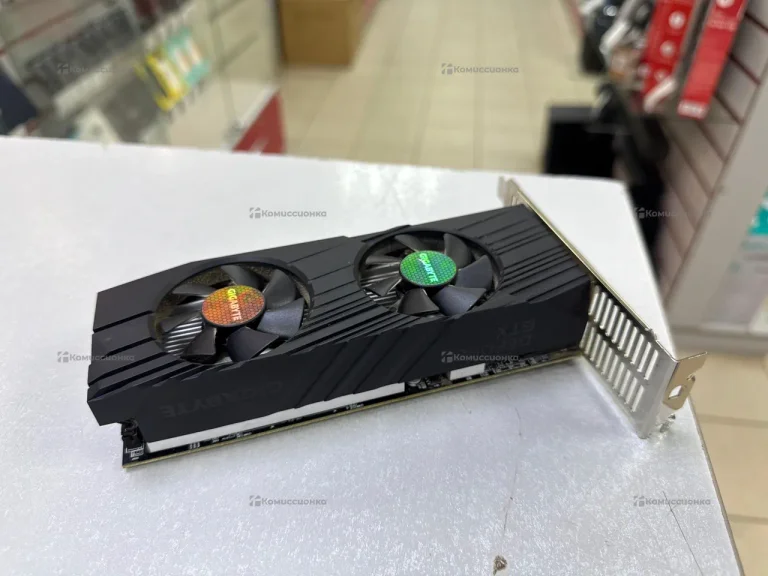Видеокарта Gigabyte GEFORCE GTX 1650 4Gb