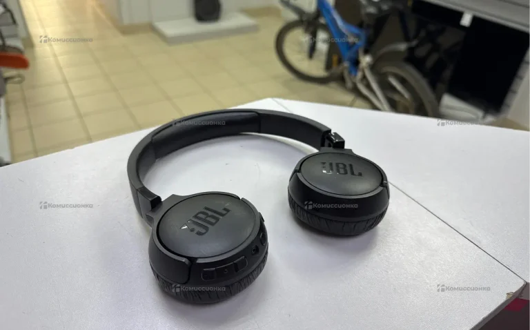 Наушники  JBl tune 520bt