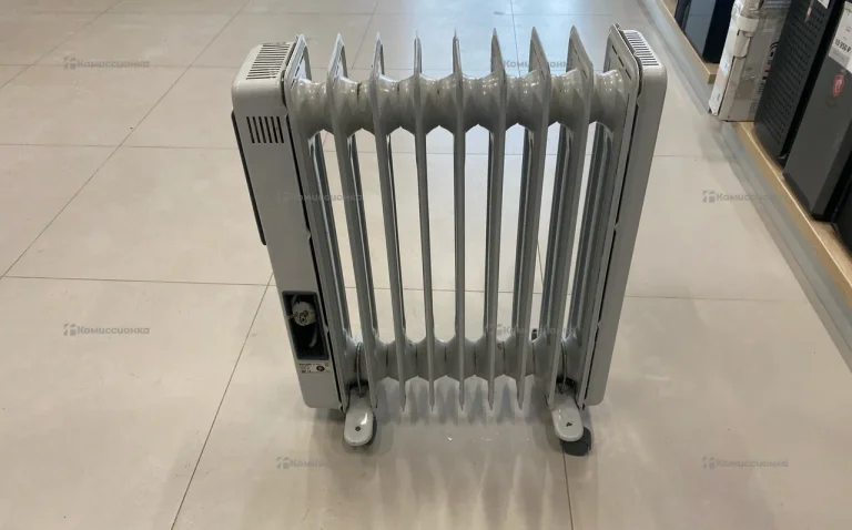 Масляный обогреватель Philips hd3411