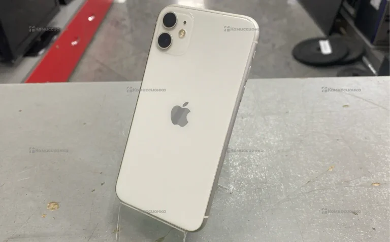 Apple Iphone 11 128 ГБ